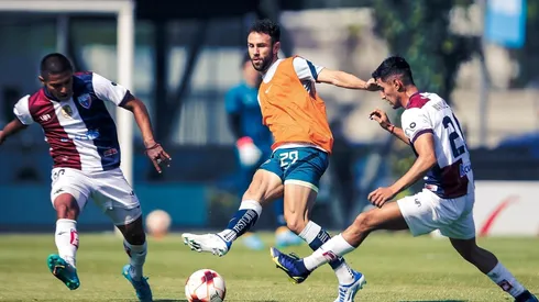 Las Águilas no tuvieron piedad de los jóvenes atlantistas.