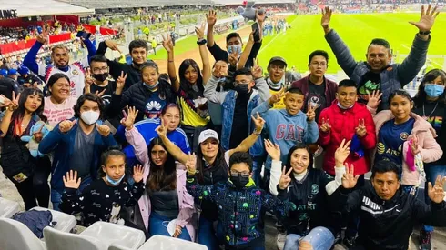 Los niños de love.futbol fueron felices en el Estadio Azteca.