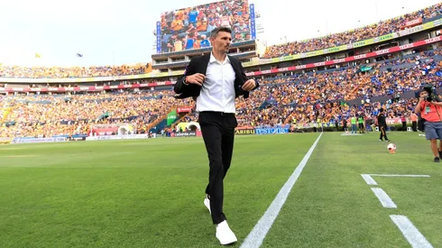 Ortíz levantó a América.