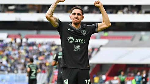 Ciudad de Mexico, 20 de marzo de 2022. Diego Valdes en festejo de gol durante el partido de la jornada 11 del torneo Grita Mexico Clausura 2022 de la Liga BBVA MX, entre las Águilas del America y los Diablos Rojos del Toluca, celebrado en el estadio Azteca. Foto: Imago7/ Etzel Espinosa