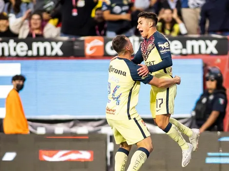Alejandro Zendejas y otra función con la playera de América