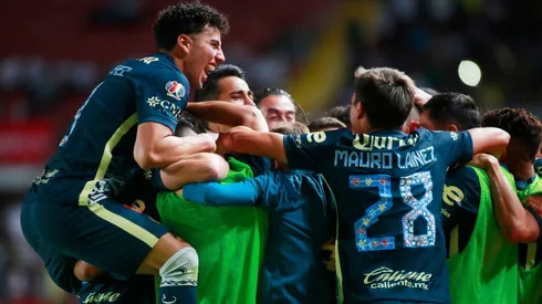 América celebró con todo la victoria sobre Necaxa.