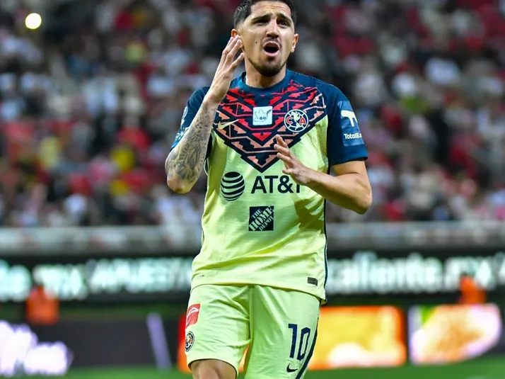 Diego Valdés a un paso de quedarse fuera del Mundial