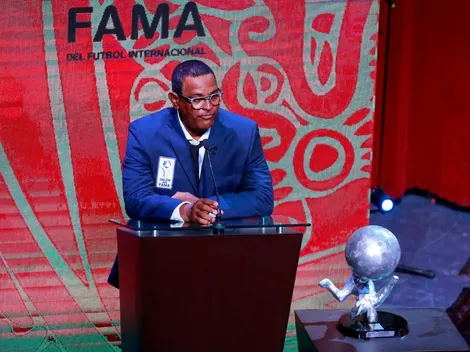 El Negro Santos rompió en llanto al ingresar al Salón de la Fama