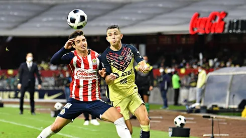 Chivas llega mejor en puntos que América al Clásico.