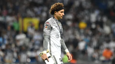 Las críticas no dejan en paz a Paco Memo en América