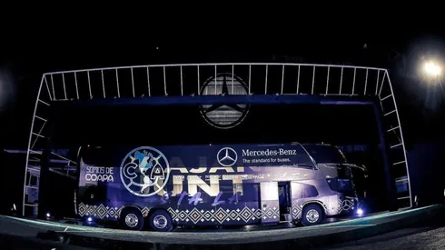 Las Águilas estuvieron de estreno con su autobus.