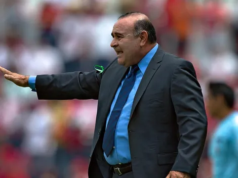 Juan Antonio Luna destrozó a Santiago Solari