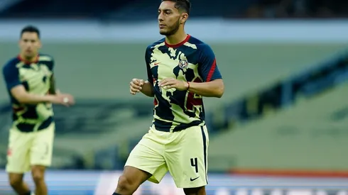 Cáceres se refirió a los rumores puertas adentro del vestidor