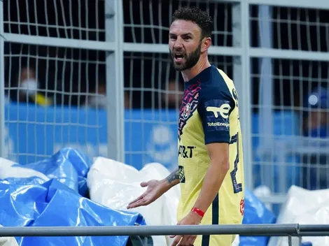 El berrinche de Layún provocado por el árbitro