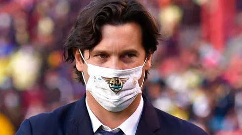 Santiago Solari debe resolver cómo formará al América ante las numerosas bajas.