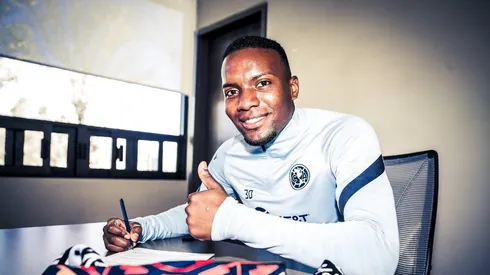 Otero ya firmó su contrato.