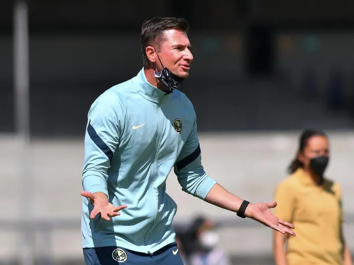 Eva Espejo denunció a Craig Harrington por agresión a las jugadoras de Monterrey