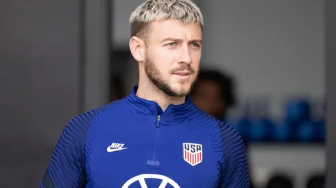 Se complica la llegada de Paul Arriola a América.