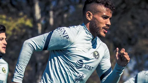 Jonathan Dos Santos eligió, sin dudas, a Cuauhtémoc Blanco como su jugador favorito.