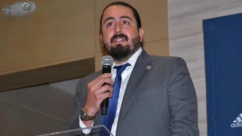 Amaury Vergara quiere hacer el gran golpe del mercado.