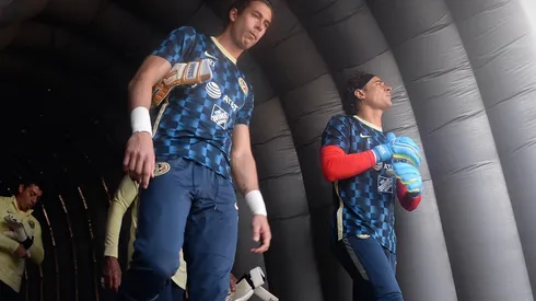 Ochoa y Jiménez, dos de los mejores porteros de la Liga MX.