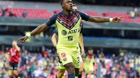 Renato Ibarra otra vez con pocas chances de quedarse.