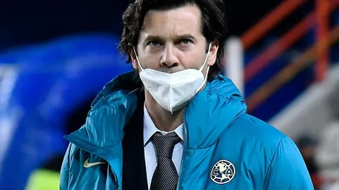 Solari le da respiro a sus dirigidos.