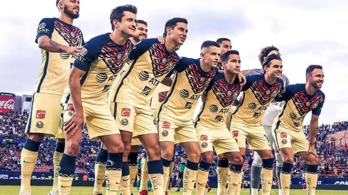 América y Cruz Azul se enfrentan en el Estadio Azteca.