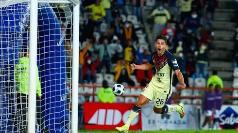 Reyes consiguió el gol del empate al final del primer tiempo.
