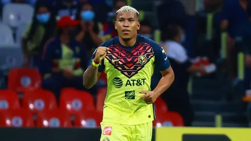 Roger anhela festejar en el Clásico.