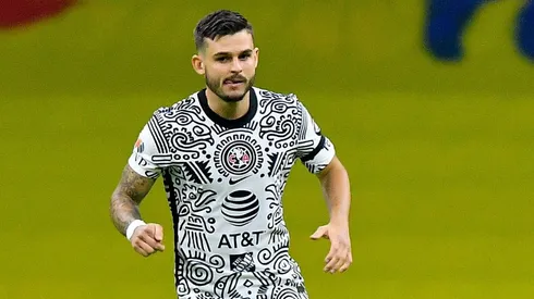 Nicolás Benedetti ya no saldría de América y no liberaría la plaza de extranjero.