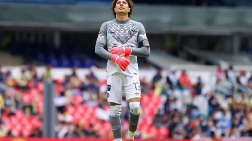 Guillermo Ochoa llegó a las 100 vallas invictas.