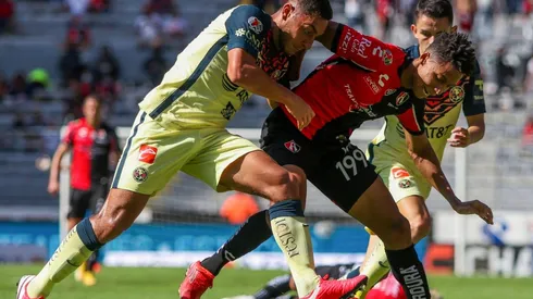 América recordó la derrota en el escritorio.