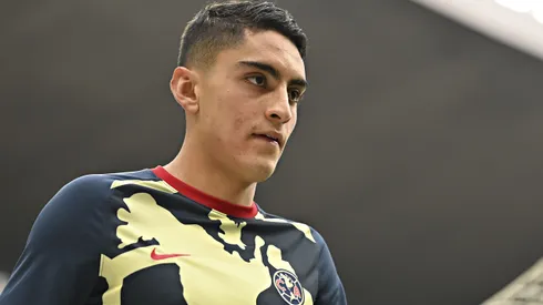 Naveda tranquilizó a la afición tras contar que la operación se produjo satisfactoriamente.