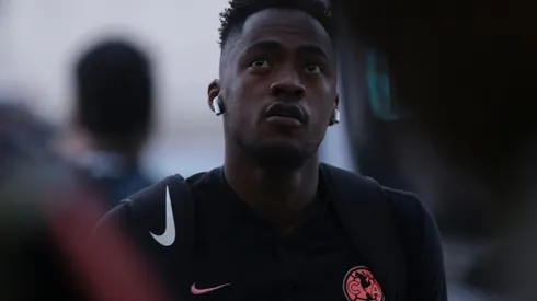 Renato Ibarra, al acecho.