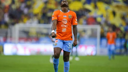 Renato Ibarra espera conocer su futuro en América.