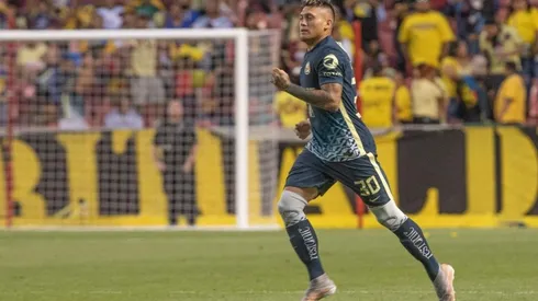 Miguel Layún le dedicó unas palabras a Nicolás Castillo en redes.