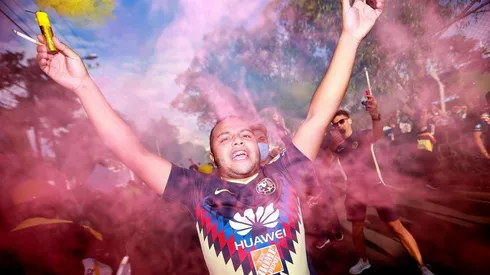 Los aficionados americanistas recibieron en Coapa al plantel