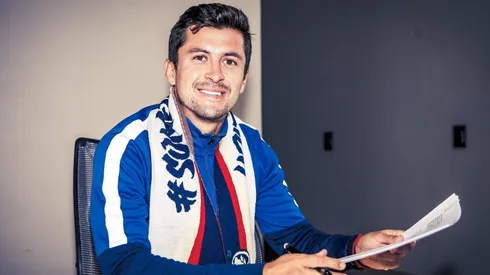 Fernando Madrigal se mostró feliz de firmar con las Águilas.