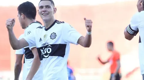 Diego Torres podría ser jugador de las Águilas.