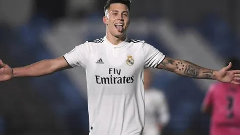 Cristo González podría lucir de azulcrema.