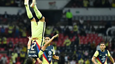 Fuentes hizo el segundo de la noche para América.