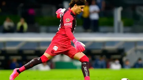 Guillermo Ochoa se quedaría en las Águilas del América.
