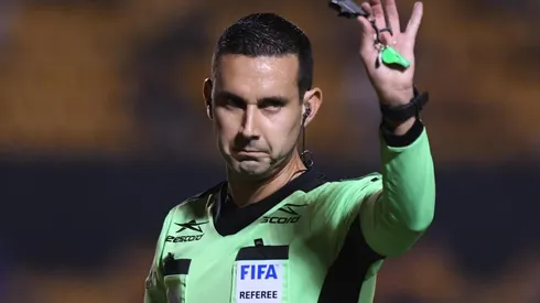 César Ramos Palazuelos, el juez en América vs. Pumas.