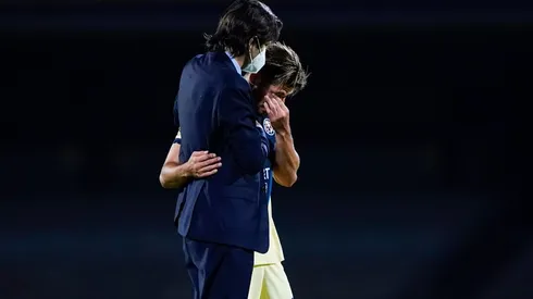 Santiago Solari y su gesto con Henry Martín