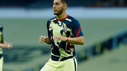 Rumores señalan que clubes de Francia están interesados en Cáceres.