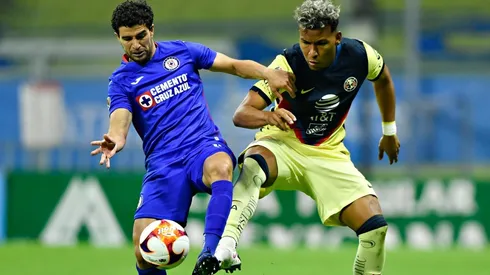 Aguilera fue el hombre decisivo en el Clásico Joven con su gol de penalti.