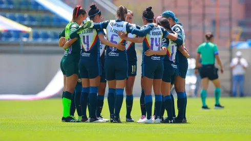 América Femenil visita a Monterrey.