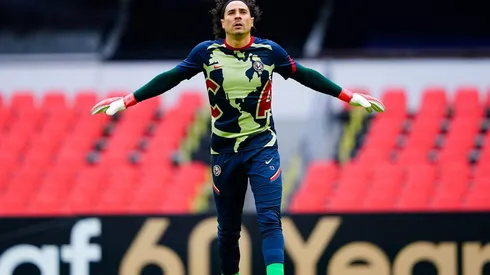 Ochoa espera indicaciones de la directiva de América sobre vacunarse o no en Estados Unidos.