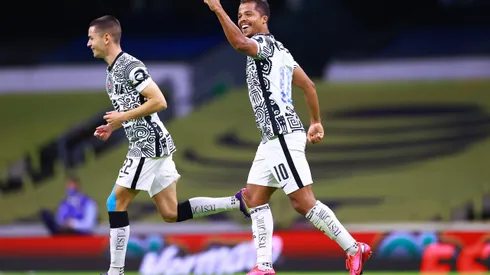 Giovani celebra el gol que puso en ventaja a las Águilas.