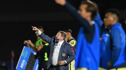 Los jugadores del América le habrían dedicado el triunfo a Chivas a Miguel Herrera.