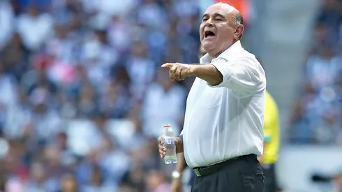 Sorpresa: Luna cuestiona a Solari