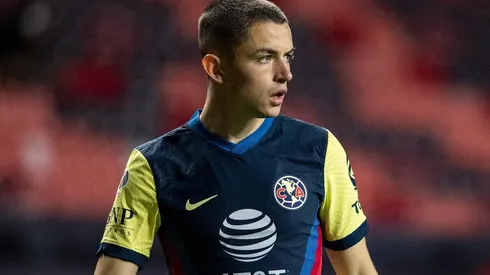 Álvaro Fidalgo se refirió al Clásico Nacional en una entrevista.