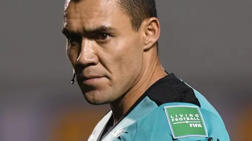 Marco Ortiz, impartirá justicia en América vs. Chivas.